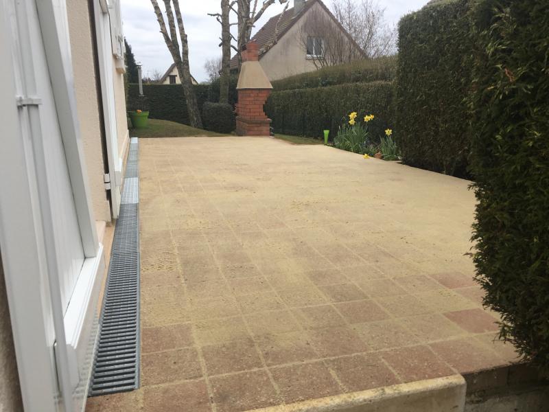 Image Réalisation d'une réfection complète de terrasse par Référence Sol en Normandie